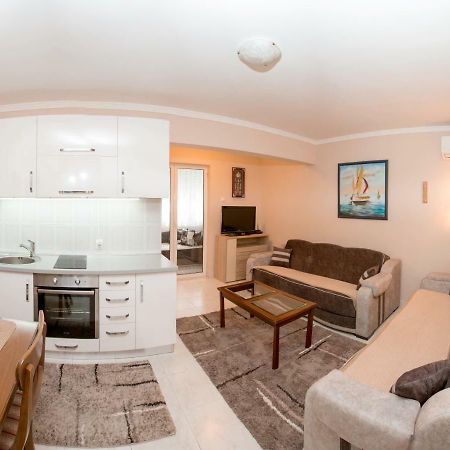Valentina Apartman Apartment Petrovac Екстериор снимка