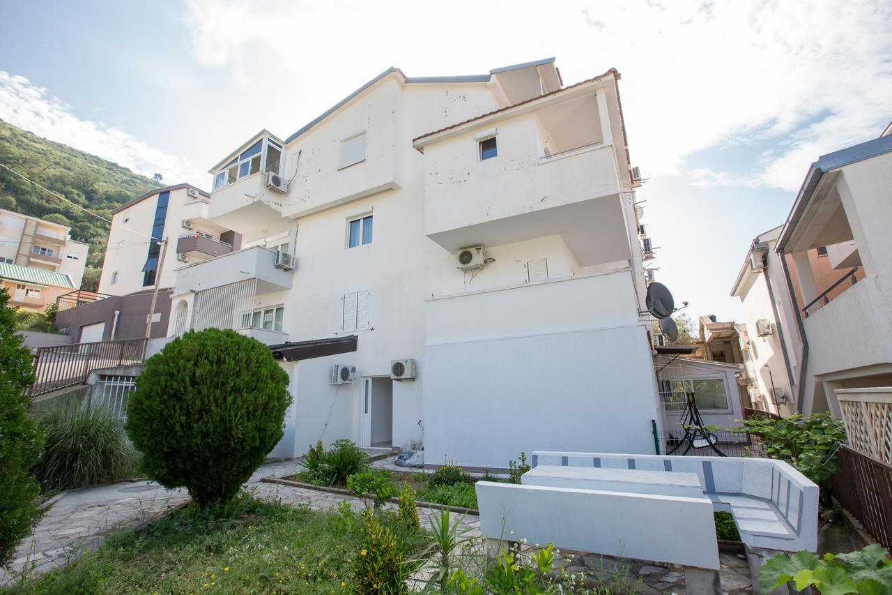 Valentina Apartman Apartment Petrovac Екстериор снимка