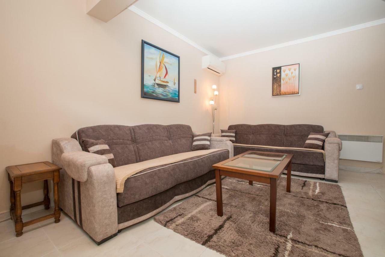 Valentina Apartman Apartment Petrovac Екстериор снимка