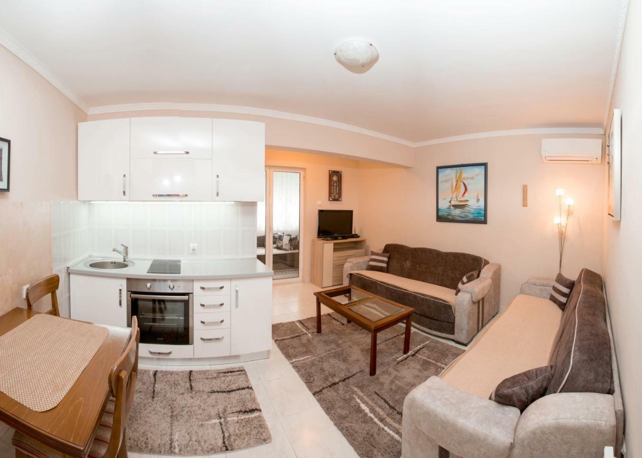 Valentina Apartman Apartment Petrovac Екстериор снимка